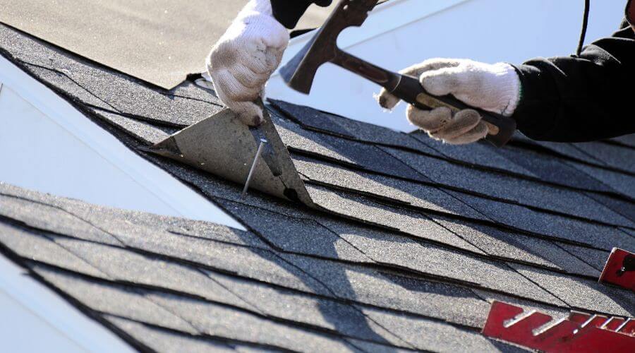 Professional New roof installation in Fort Madison, IA